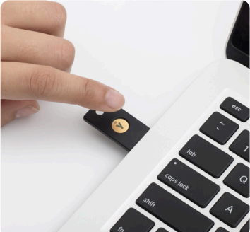 Hyatt Hotels leverages passwordless to reduce risk & elevate the guest experience